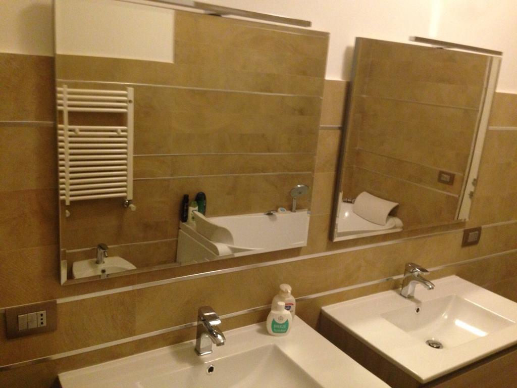 Bed&Breakfast Riccio&Lella Φιουμιτσίνο Εξωτερικό φωτογραφία