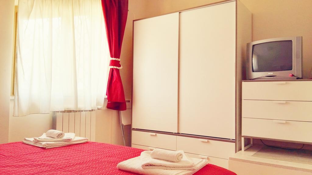 Bed&Breakfast Riccio&Lella Φιουμιτσίνο Εξωτερικό φωτογραφία